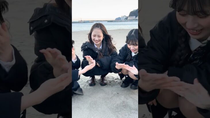 せーのじゃないからwwwww手に砂つけてどーすんのwwwww#旅行＃姉 ＃手形アート #JKブランド